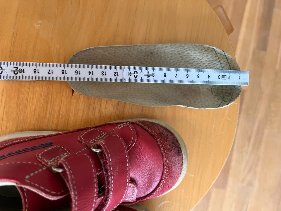 Lerderschuhe, Klett Schuhe, Halbschuhe, Kickers, rot, Gr. 25 in Überlingen