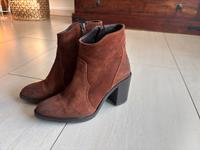 Stiefeletten/Cowboy (Größe 38) Nordrhein-Westfalen - Niederkassel Vorschau