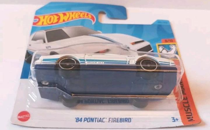 Hot Wheels 1:64 #180 Pontiac Firebird Trans Am '84 weiß HKK92 in Berlin