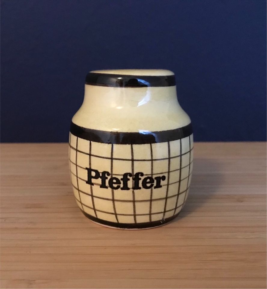 Salz&Pfefferstreuer Set Keramik vintage 70er Küche Esstisch rar in Hannover