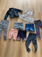 Mädchen Set Jeans Jacke , Kleid H&M kurze Hosen 110 Niedersachsen - Stadtoldendorf Vorschau