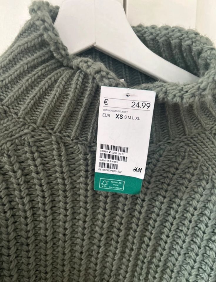 Pullover von H&M in Frankfurt am Main