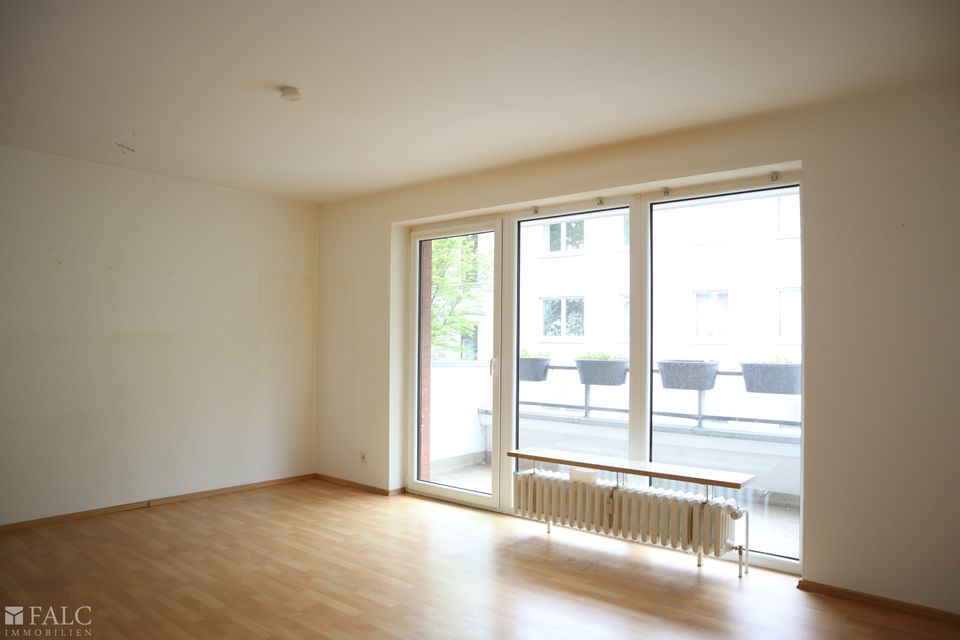 Gemütliche 2-Zimmer-Wohnung mit Balkon in zentraler Lage in Duisburg