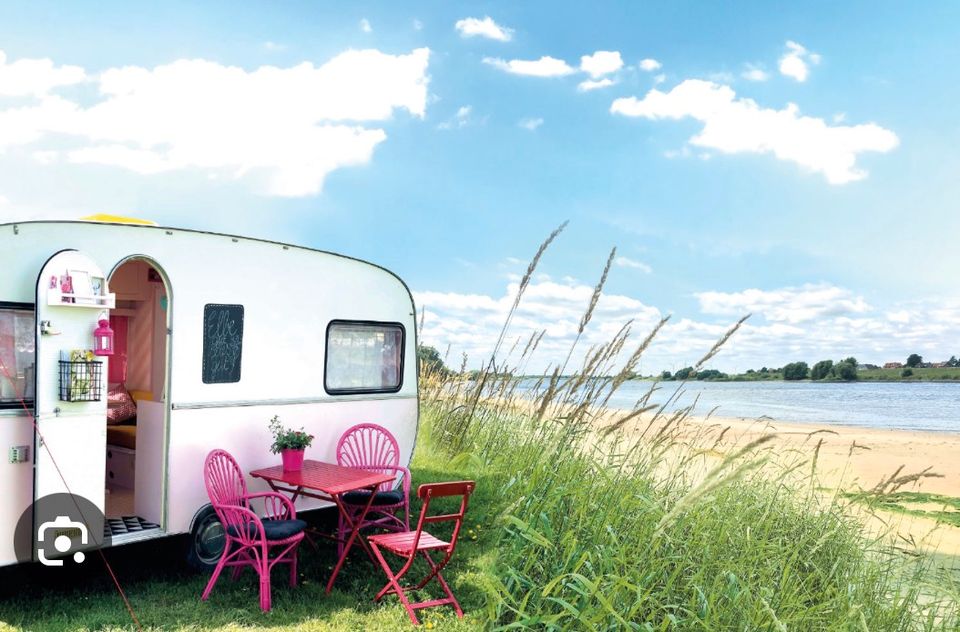 Wer teilt seinen Wohnwagen auf Campingplatz? in Kiel