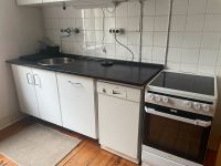 Weiße Küche Ikea mit Geschirrspüler und Kühlschrank Berlin - Charlottenburg Vorschau