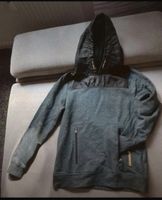 Kapuzenpulli/Hoodie, schwarz/dunkelgrün, Größe 176 Nürnberg (Mittelfr) - Südstadt Vorschau