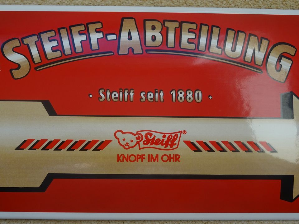 Steiff-Emaileschild in Herne