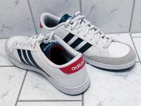 Adidas Turnschuhe/Sneaker, 43 1/3, weiß Hessen - Fulda Vorschau