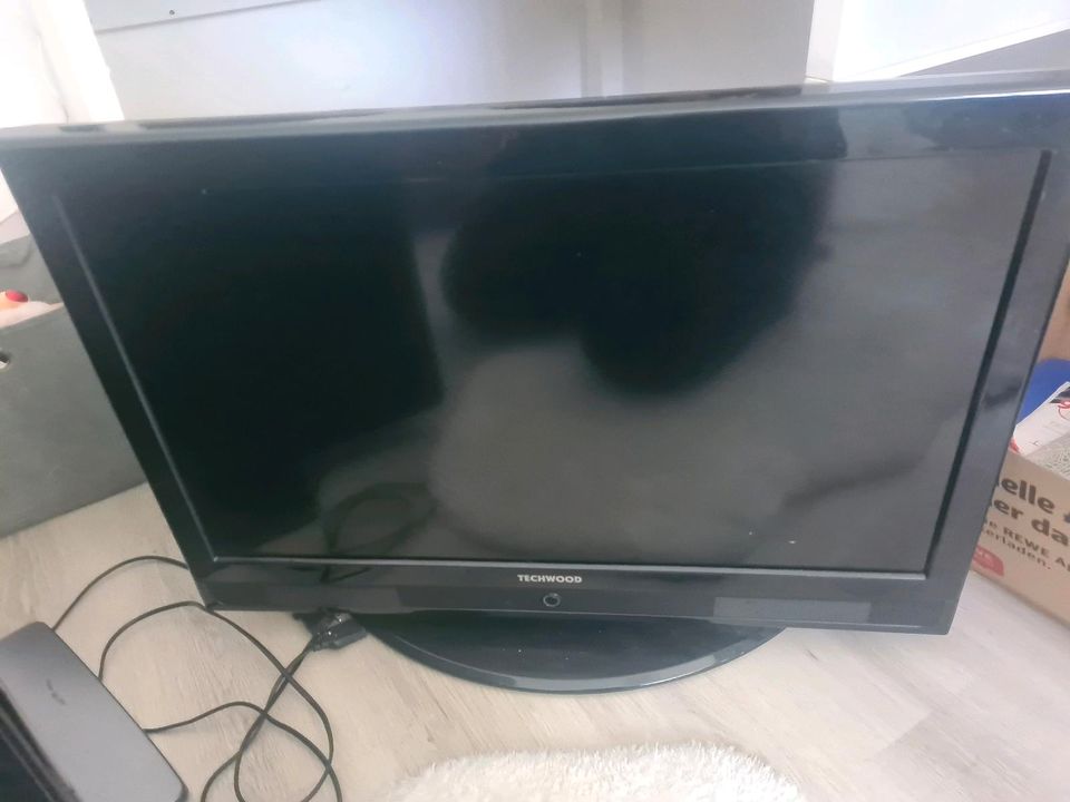 2 Fernseher ,funktionsfähig in Bielefeld