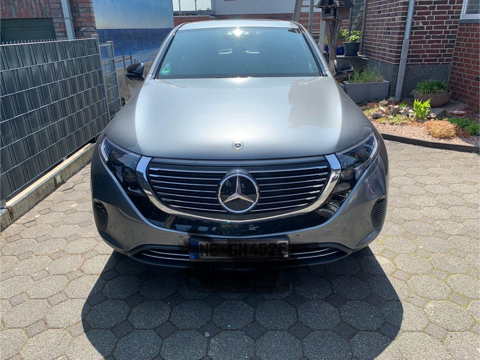 Abbildung des Autos Mercedes-Benz EQC 400 4M…
