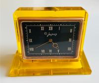 Vintage Uhr MOLNIJA mit Plexiglas-Gehäuse UDSSR Nordrhein-Westfalen - Lemgo Vorschau