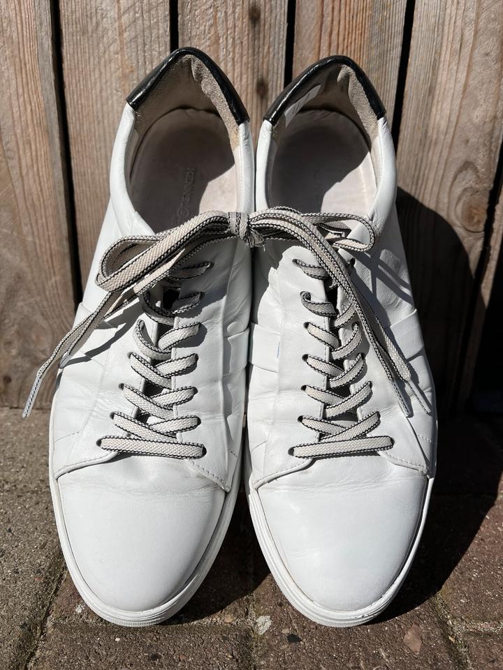 Kennel und Schmenger Sneaker Gr. 41/ 42 Leder Neupreis 270 € in Kölln-Reisiek