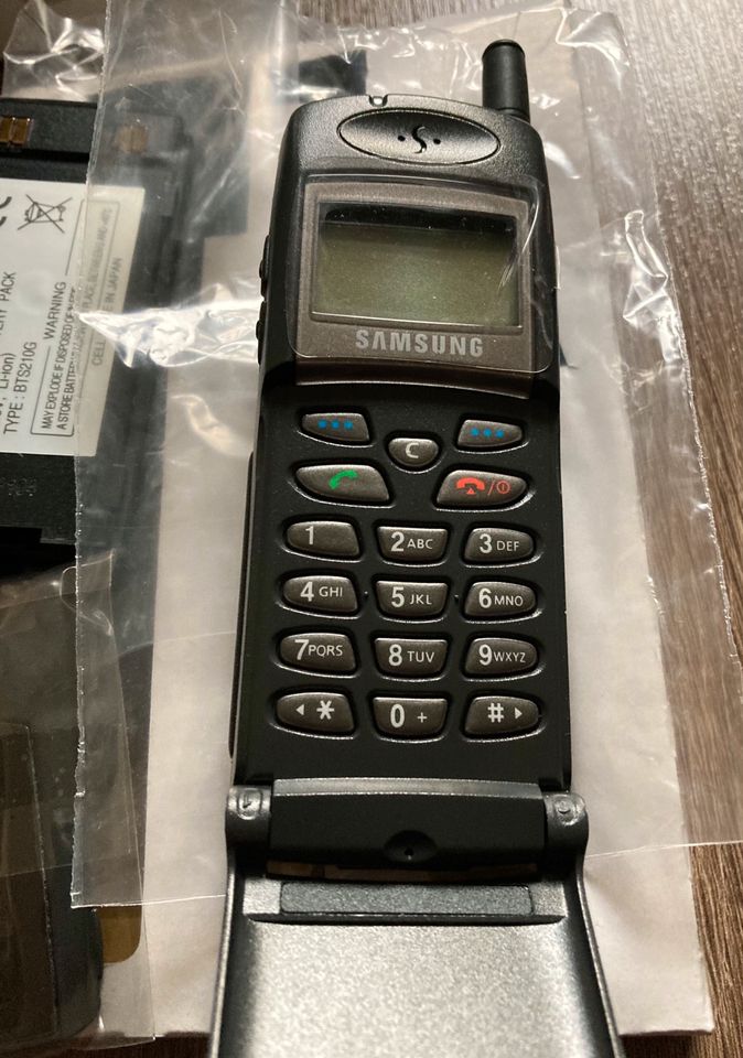 Samsung SGH-2100 in OVP NEU!!! in Marbach am Neckar