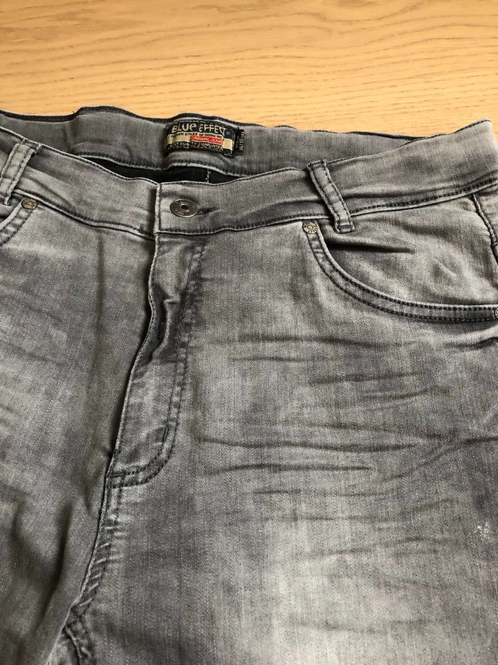 Blue Effect Jungen Jeans grau 170 Top Zustand in Hamburg