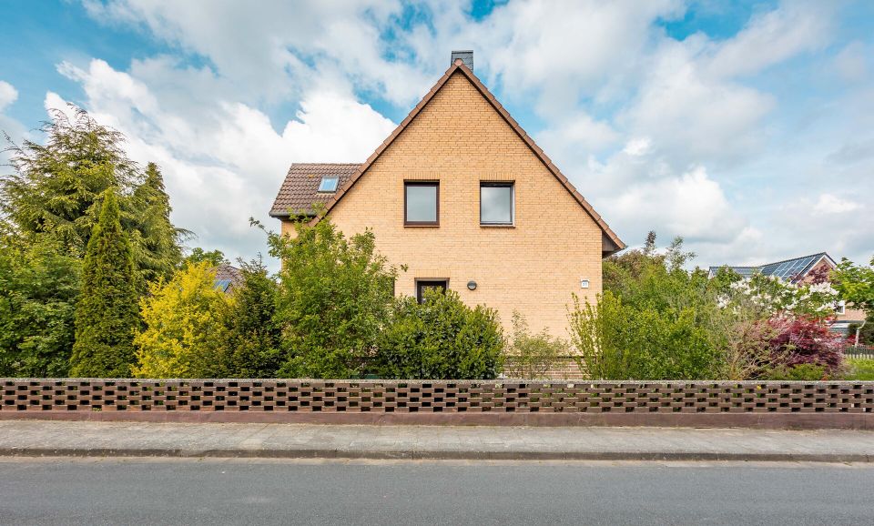 Einfamilienhaus mit viel Platz im Herzen von Uetze in Uetze