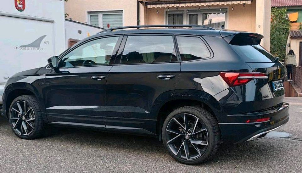 Skoda Karoq Sportline 2023 in Waiblingen