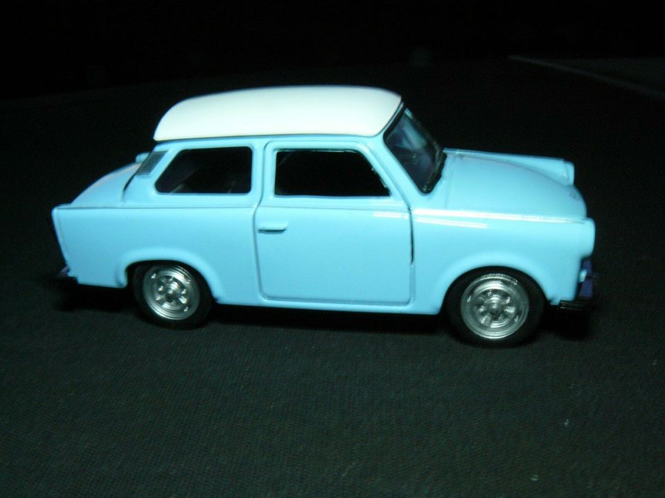 Trabant 601 Blau Weiß  aus Sammlung** in Kirchlengern