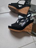 Keilabsatz Schuhe in schwarz Buchholz-Kleefeld - Hannover Groß Buchholz Vorschau