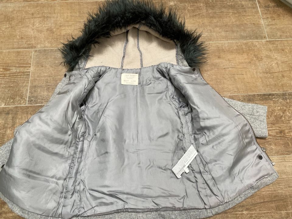 Jacke Mantel Mädchen Gr 110 Zara in Weischlitz