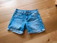 Benetton, coole Jeans Shorts, Hotpants 36 Nordrhein-Westfalen - Bornheim Vorschau
