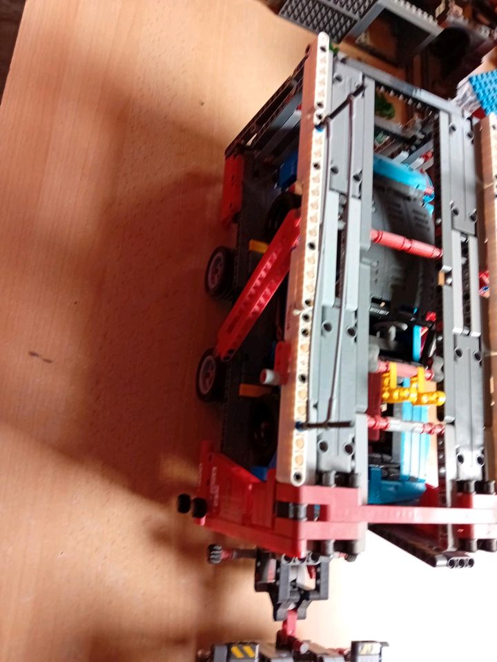 Lego Technic Autotransporter in Kirchheim