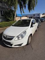 Opel Corsa Frankfurt am Main - Ostend Vorschau