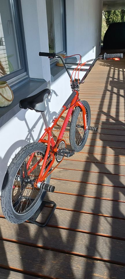 BMX Haro Downtown DLX, 20.3 Rahmen, alle Anbauteile neu in Sankt Goarshausen 