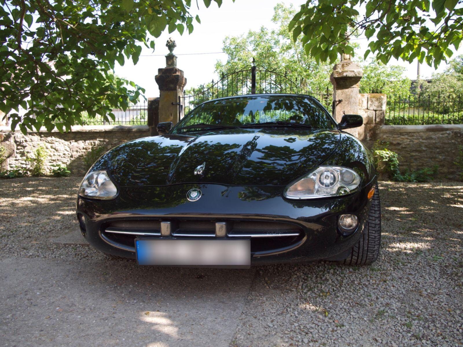 Abbildung des Autos Jaguar XK8 Cabriolet -