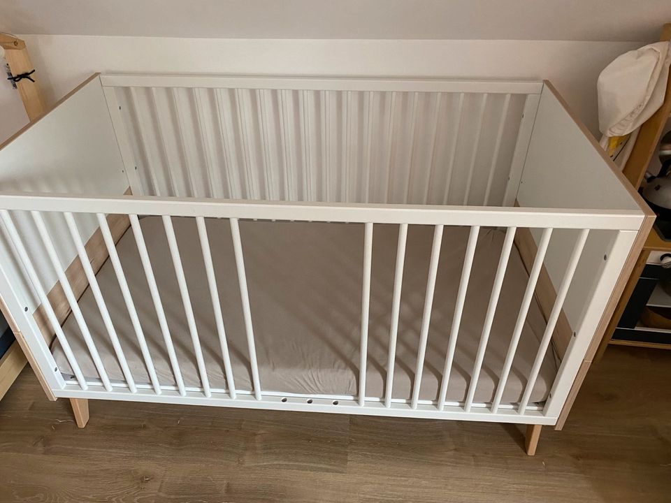 Geuther Kinderbett, babybett Mette 70x160, umbaubar in Nauroth