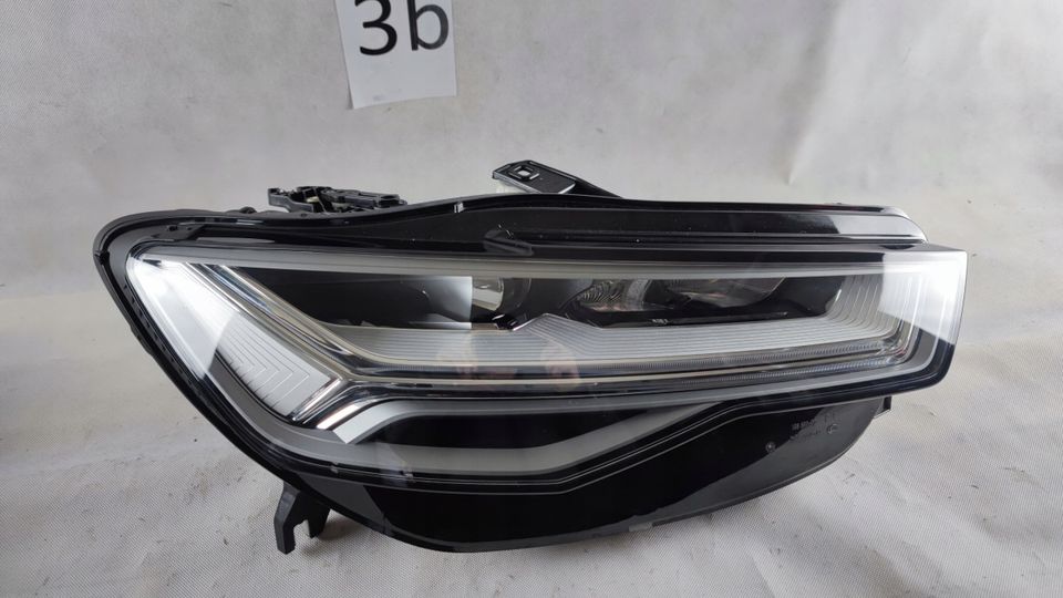 AUDI A6 C7 FACELIFT FULL LED RECHTER SCHEINWERFER 4G 4G0 in Neu-Isenburg