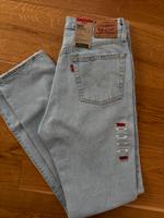 Neu! Levis 501 Original Women Jeans hellblau, 28x32 Nordrhein-Westfalen - Iserlohn Vorschau