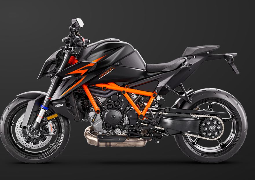 KTM 1390 SUPER DUKE EVO 2024 /  2,99% FINANZIERUNGSANGEBOT in Marktoberdorf