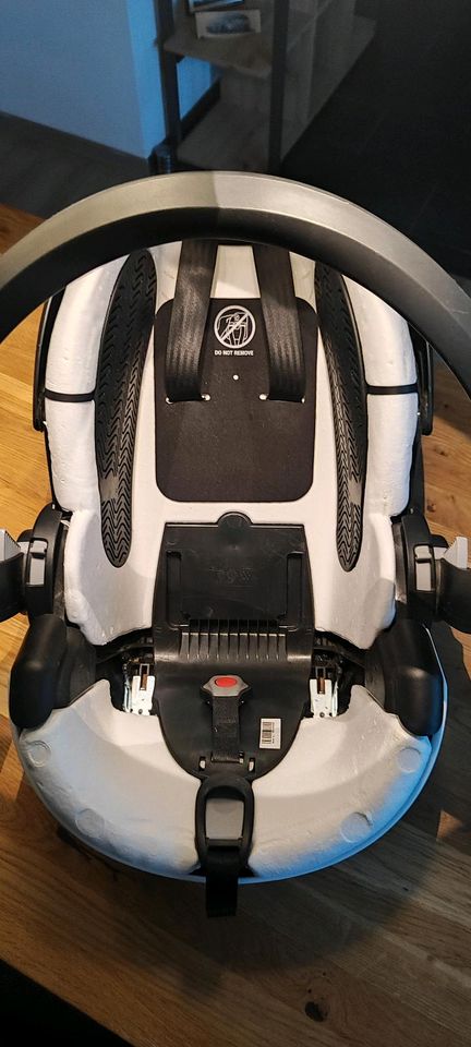 BeSafe Babyschale Kindersitze Maxi Cosi isofix in Oebisfelde-Weferlingen