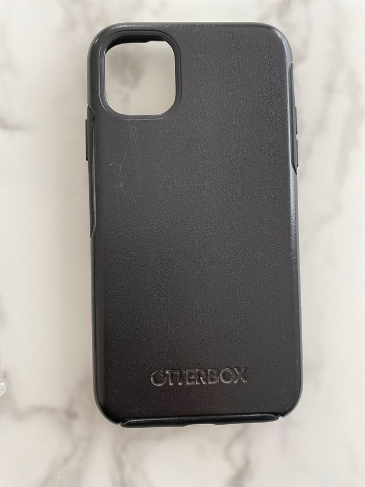 iPhone 11 Hülle Marmor Style Otterbox schwarz Handyhülle in Solingen