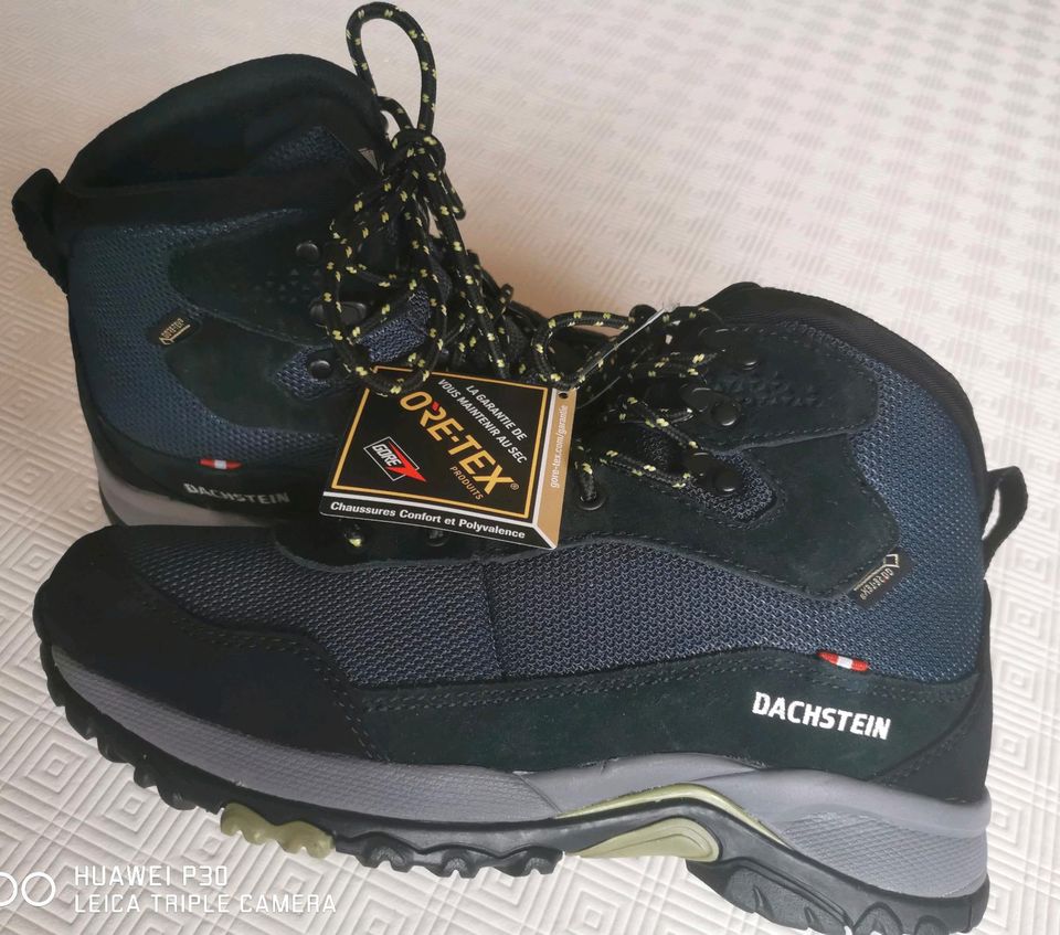 Dachstein Gore - Tex. Trekking Schuhe hoch. in Bergen auf Rügen