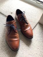 Braune Bugatti Herrenschuhe Gr. 42 Nordrhein-Westfalen - Bünde Vorschau
