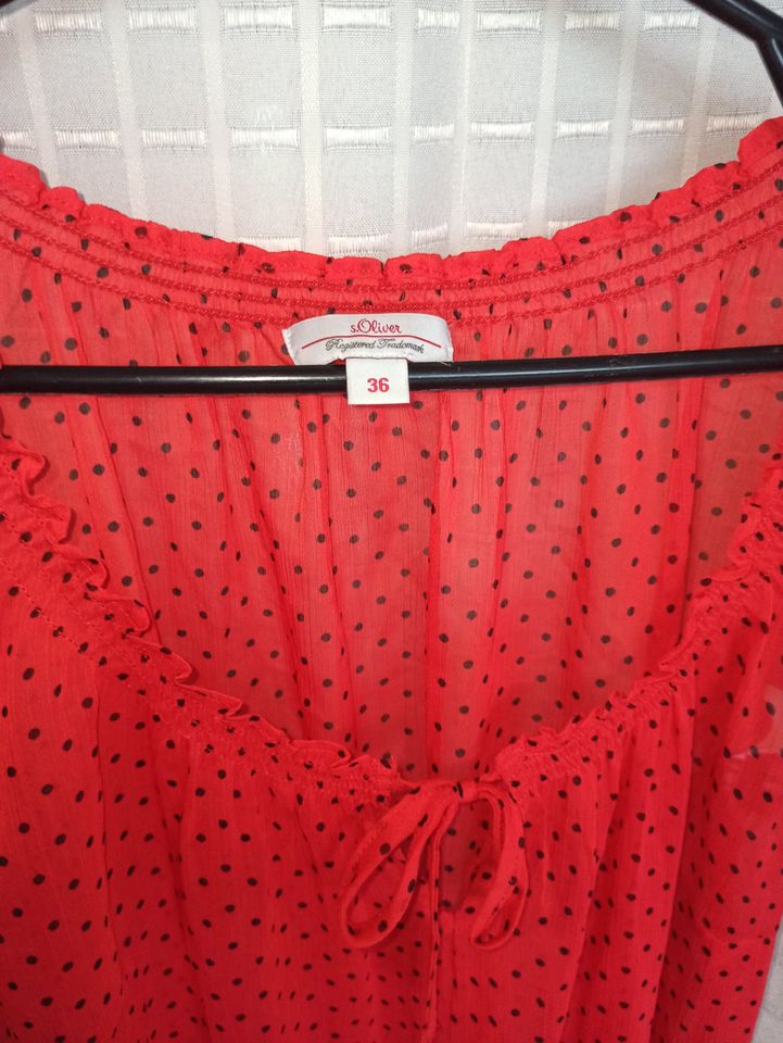 Bluse, kurzarm, rot/schwarz, S.Oliver, Gr. 36 in Hochdorf