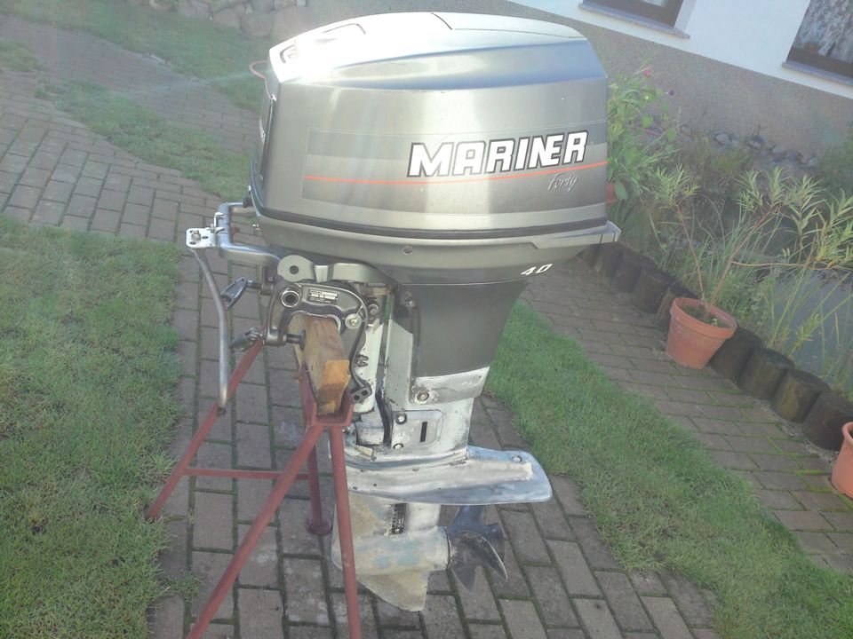 Bootsmotor Außenbordmotor Außenborder Mariner 40 PS E-Start in Kloster Lehnin