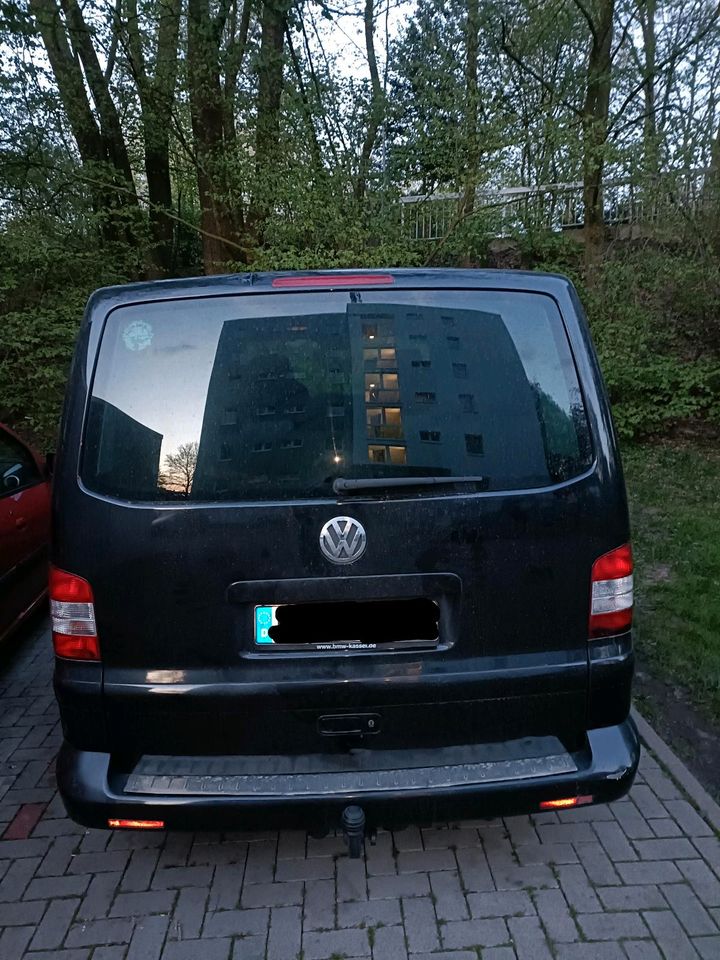 Volkswagen Multivan t5 in Bielefeld
