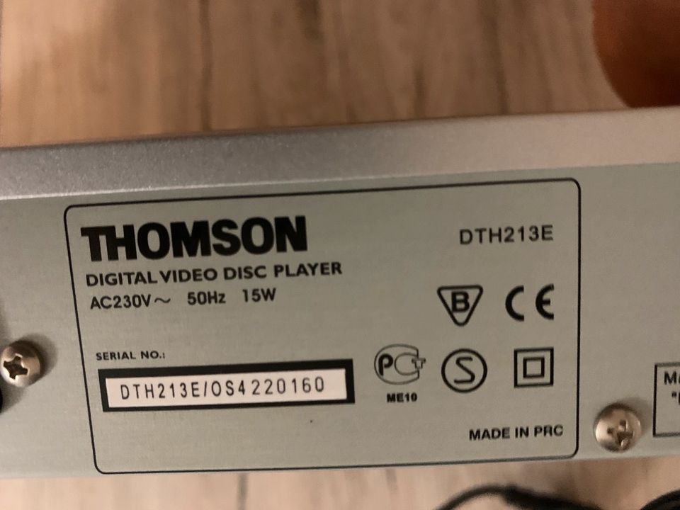 THOMSON Digital Video Disc Player Modelnr: DTH213E✅ in Ditzingen