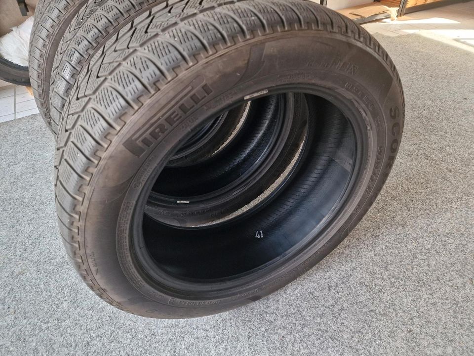 Winterreifen Pirelli Scorpion  235/55 R19 Runflat in Rottenburg am Neckar