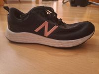 New Balance Sneaker Damen schwarz Größe 39 Baden-Württemberg - Göppingen Vorschau