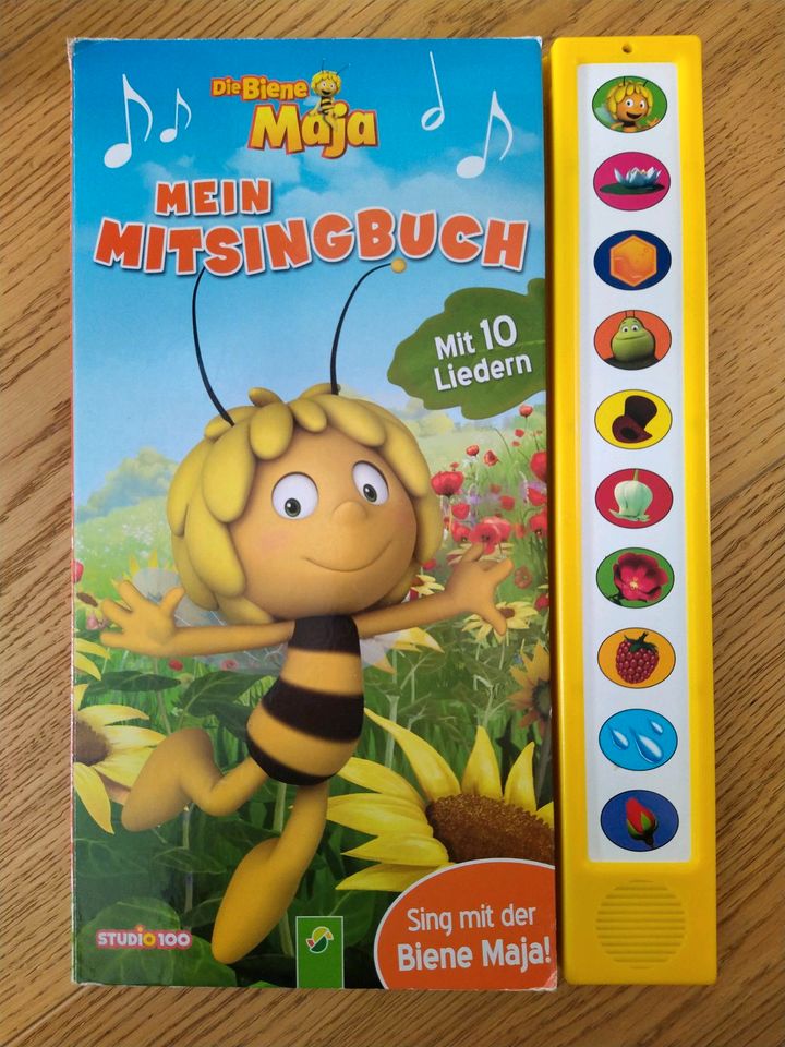 Mein Mitsingbuch "Biene Maja" in Emmerting