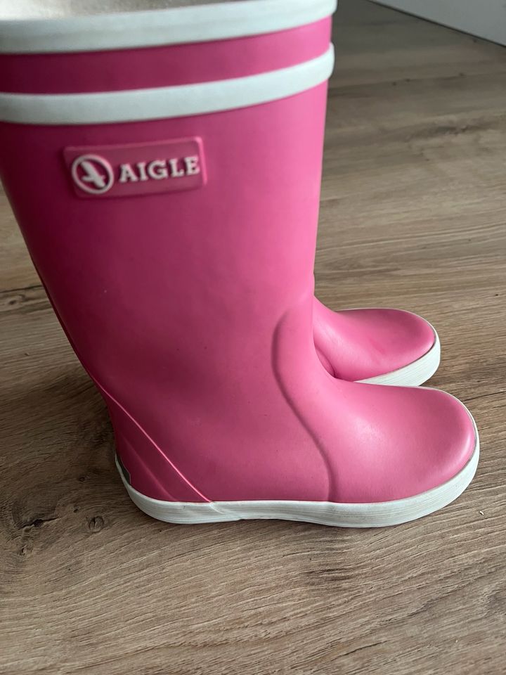 Aigle Gummistiefel Rosa in Größe 28 in Niedernhausen