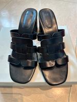 H&M Sandalen Schwarz Größe 41 – Modisch & Elegant – Top Zustand Berlin - Neukölln Vorschau