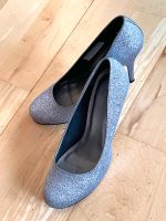 Tamaris High Heels Silber Glitzer 40 Nordrhein-Westfalen - Meschede Vorschau