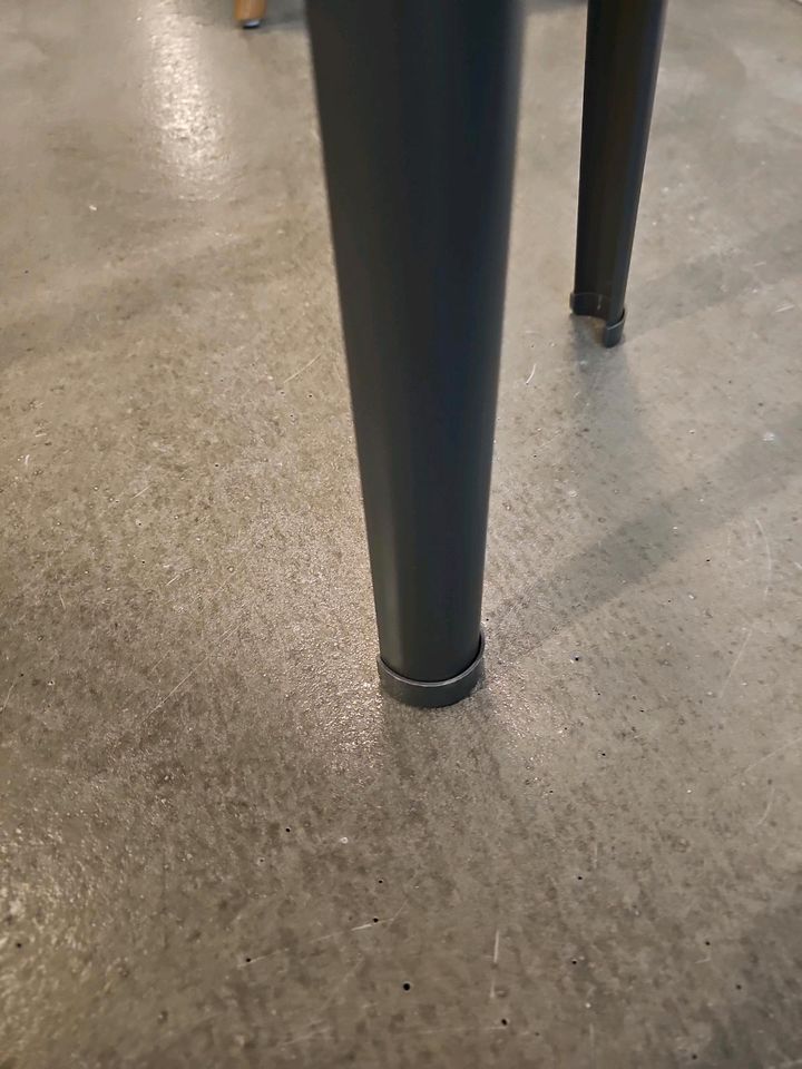 Närspel Tischbein IKEA in Pyrbaum