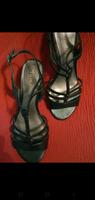 Neue Tamaris  Riemchen Sandalen  mit Absatz in schwarz Gr.39 Rheinland-Pfalz - Gerolstein Vorschau