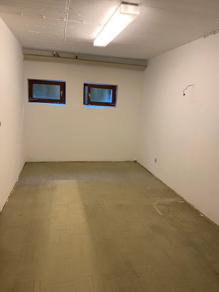 Wohnungsrenovierung,laminat verlegen in Nürnberg (Mittelfr)