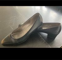 Damenschuhe Gabor Pumps Absatzschuhe Lederschuhe Gr. 37,5 München - Schwabing-Freimann Vorschau